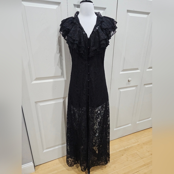 ~SOLD~ Killstar Goth Victorian Black Lace Vampires Ball Button up Maxi Dress S - Picture 10 of 13
